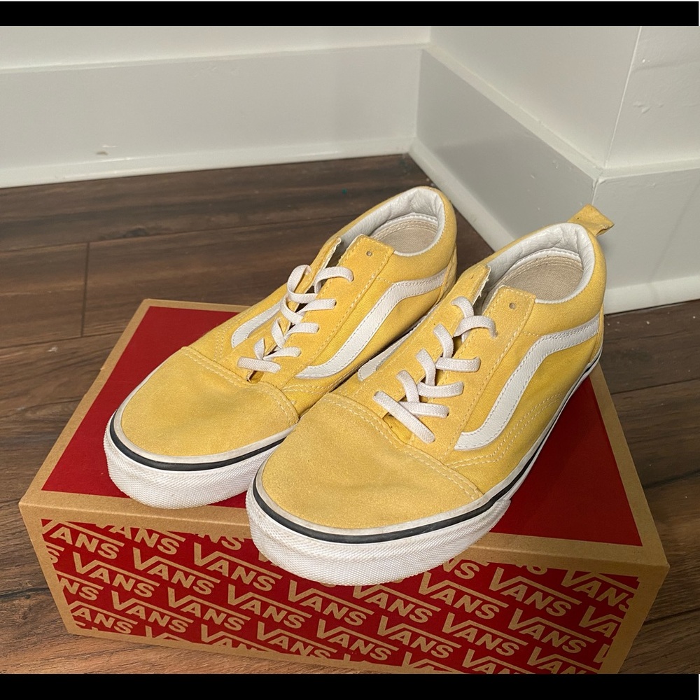 Yellow vans self tied, youth size six, but woman’s size 7.5